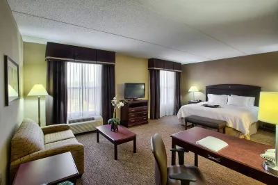Hampton Inn & Suites Burlington Hotels in Burlington