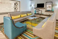 Hampton Inn Monterey - 2-Star