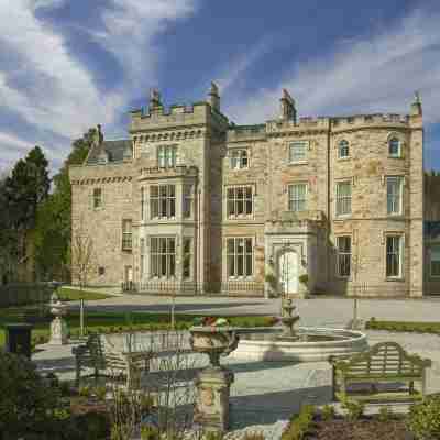 Crossbasket Castle Hotel Exterior