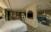 Doubletree by Hilton Elazig - bar