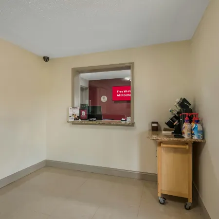 Red Roof Inn & Suites Vineland - Buena