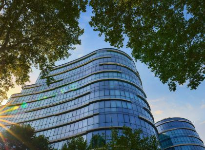 Paragraph Freedom Square, a Luxury Collection Hotel, Tbilisi