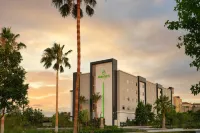 Element Anaheim Resort Convention Center - Pet friendly