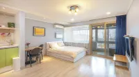 Wonju Quirinale Pension - Mountain view