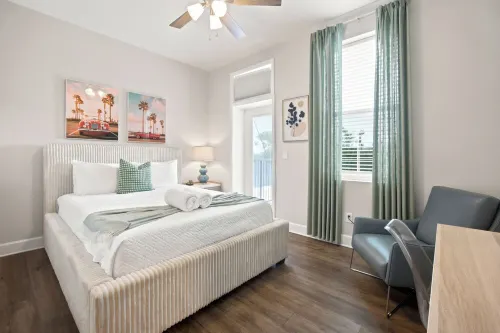 Ocala Downtown Square Apartment - Homestays