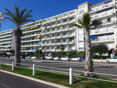 La Floride Promenade des Anglais Hotels in Fabron