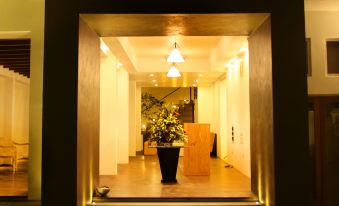 Hotel Cloud 9 Negombo