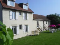 Les 4 Saisons Hotels in Le Fresne-Camilly