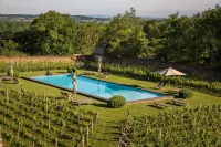 Château de Labro - Teritoria فنادق في Onet-le-Chateau