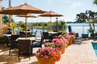 Inn on the Lakes - Pools
