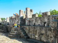 Les Lutins Hotels in Commes