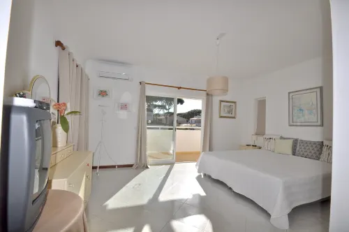 Charming Villa, Private Pool, Walking Distance to Centre, Free AC & Wifi