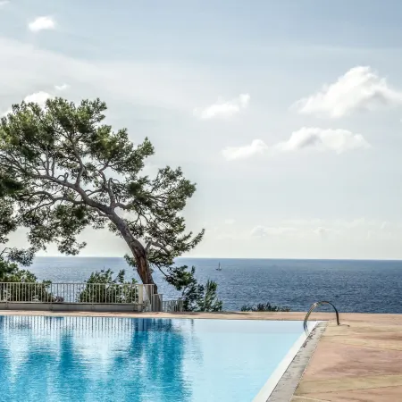 Athena Residence