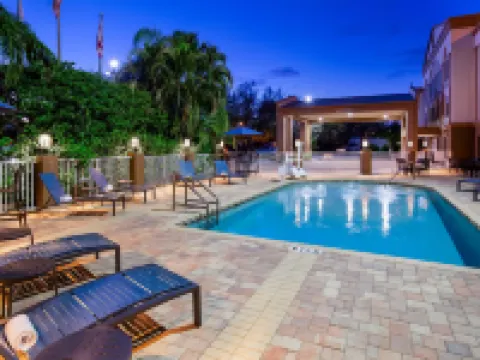 Best Western Plus Ambassador Suites Venice Hotels in Venice