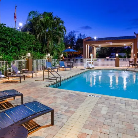 Best Western Plus Ambassador Suites Venice