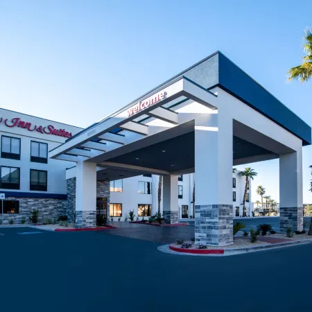 Hampton Inn & Suites Las Vegas/Henderson Отели рядом с достопримечательностью «Хендерсон»