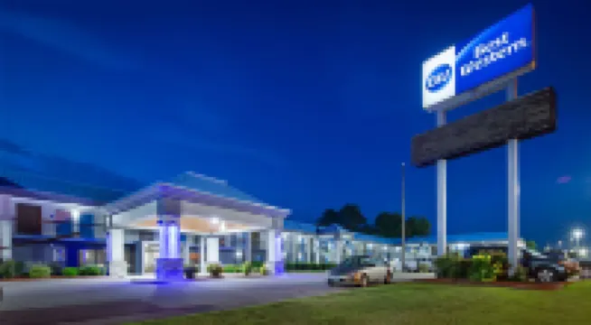 Best Western Emporia Hotel di 