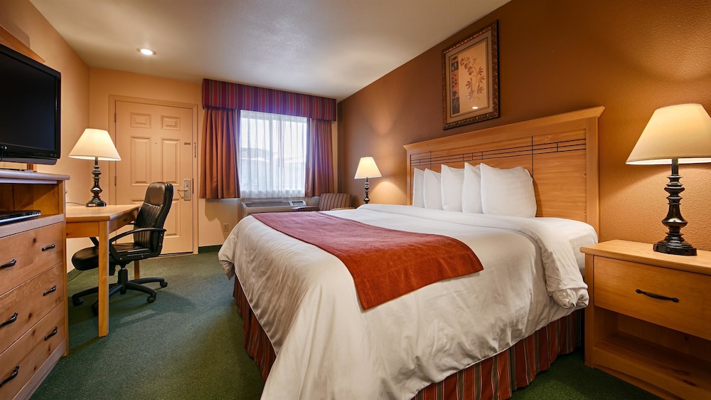 Best Western Plus Hartford Lodge