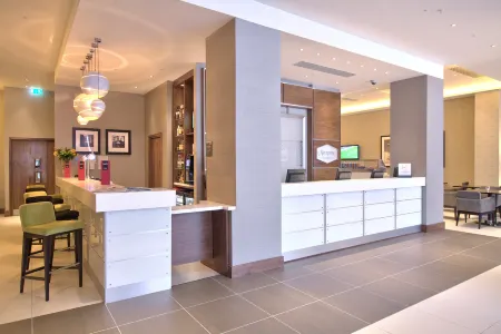 Hampton by Hilton London Croydon Отели рядом с достопримечательностью «Стретэм Коммон»