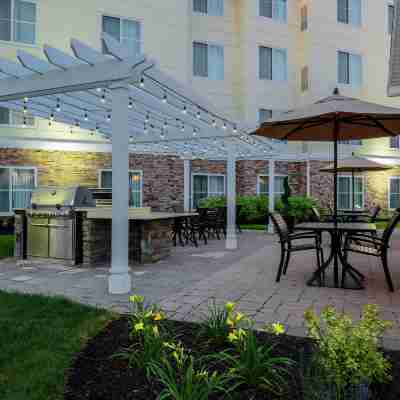 Homewood Suites by Hilton Long Island-Melville Hotel Exterior