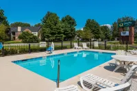 Quality Inn Gallatin-Nashville Metro - Pools