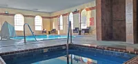 Hawthorn Extended Stay by Wyndham Amarillo - Swimmingpools