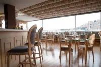 Acropolian Spirit Boutique Hotel - bar