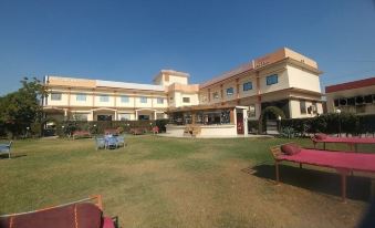 Bhittai Hotel