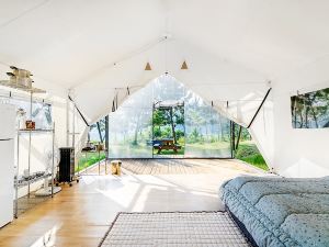 Seocheon Paintree Glamping