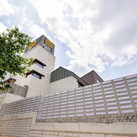 Ulsan Yeungnam Alps Blue Tang Отели рядом с достопримечательностью «Храм Соннамса»