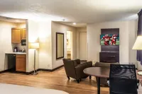 Red Roof Inn Columbus - Taylorsville Hotels in German Township