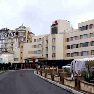 자나트 리젠시 Hotel Exterior