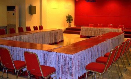 Grand Wisata Hotel - Housity