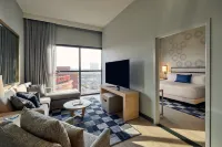 Live by Loews - St.Louis Hotels near BCDC Park