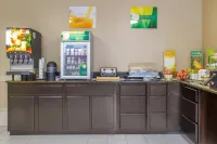 Quality Inn & Suites Maggie Valley - Cherokee Area - Morgenmad