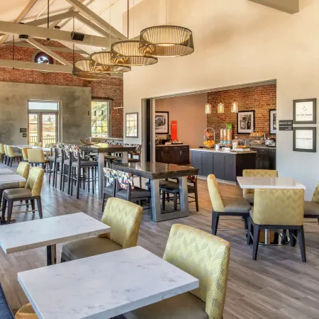 Hampton Inn Petaluma