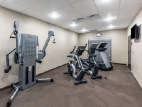 สลีป อินน์แอนด์สวีทส์ ฟอร์ตเวิร์ธ-ฟอสซิลครีก โรงแรมในฟอร์ตเวิร์ธ