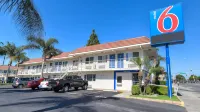Motel 6 Denver, CO - Airport - 2-Star
