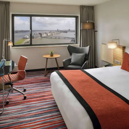 Mövenpick Hotel Amsterdam City Centre