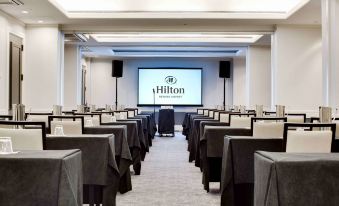 Hilton Newark Airport