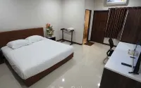 Waritthon Residence