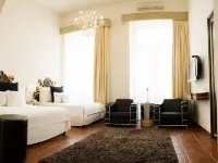 Hotel Herencia by Hosting House