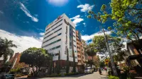 Hotel Golden Palermo Hotels near AKT SANCRISTOBAL
