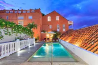 Hotel Boutique Casa del Coliseo - Romantic