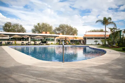 Hotel Ecce Inn & Spa - Pool