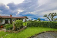 Villa Blanca Cloud Forest Hotel & Retreat Các khách sạn ở Zarcero