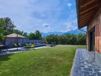 Woodhouse Hotels in Colico