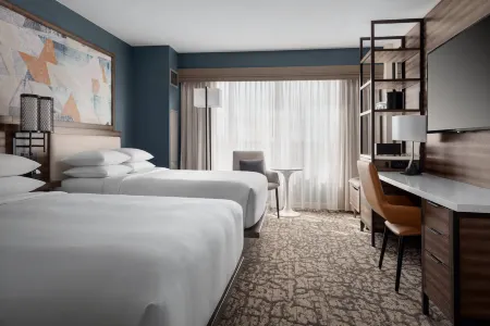 Marriott Boston Quincy Отели рядом с достопримечательностью «Historic New England Quincy House»