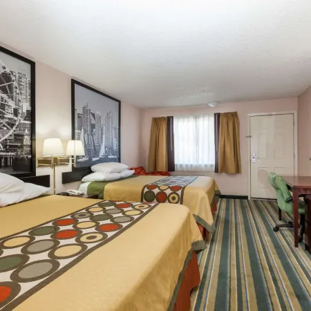 Super 8 by Wyndham Yreka