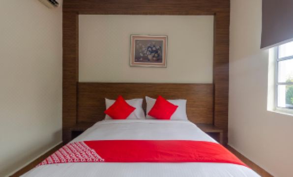 Hotel O the Vintage Hotel